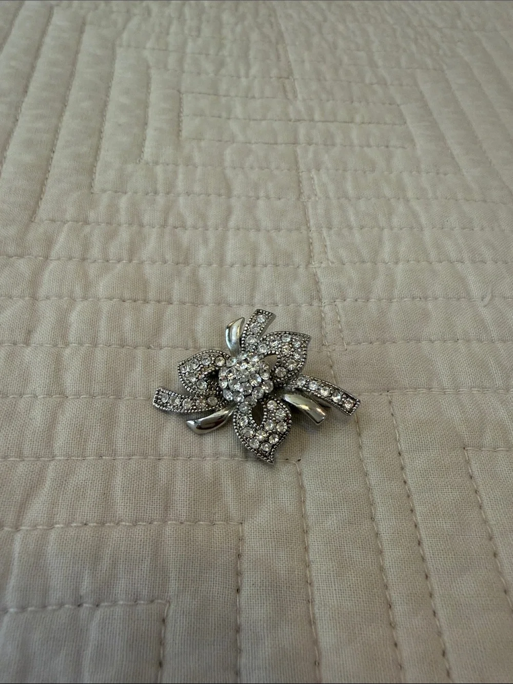 Rhinestone Flower Brooch Pin - Silver Crystal Accent